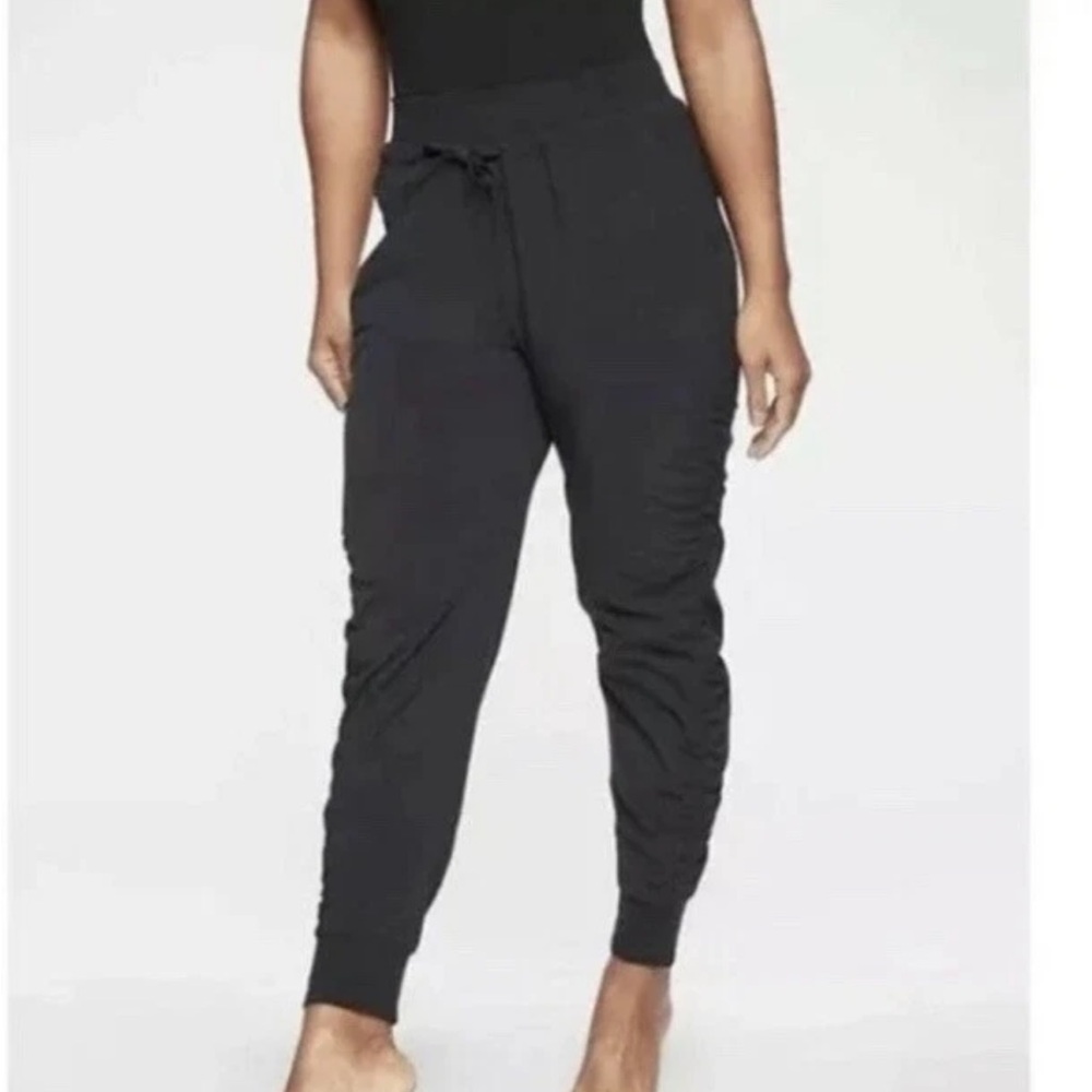 Athleta Attitude Pant Black Joggers Lightweight Ruched Leg